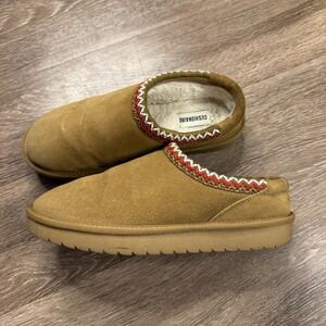 Women's Slide On Boots Tan Size 9.5 Lightly Worn Winter Slip On Shoes
